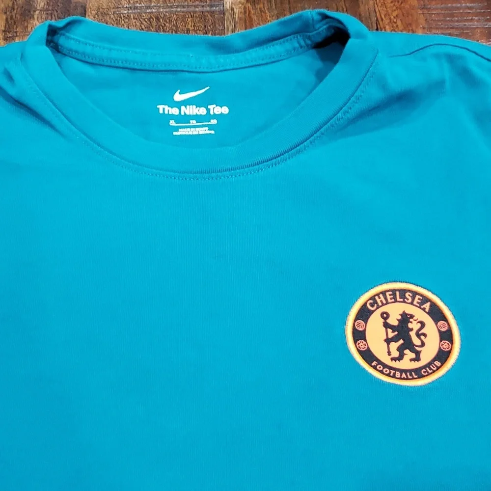Vintage Varsity Nike tee Chelsea Football Club